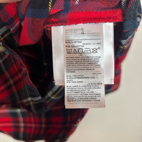 Old Navy Women’s the Boyfriend Red Plaid Flannel L Cabincore Holiday - Picture 9 of 14